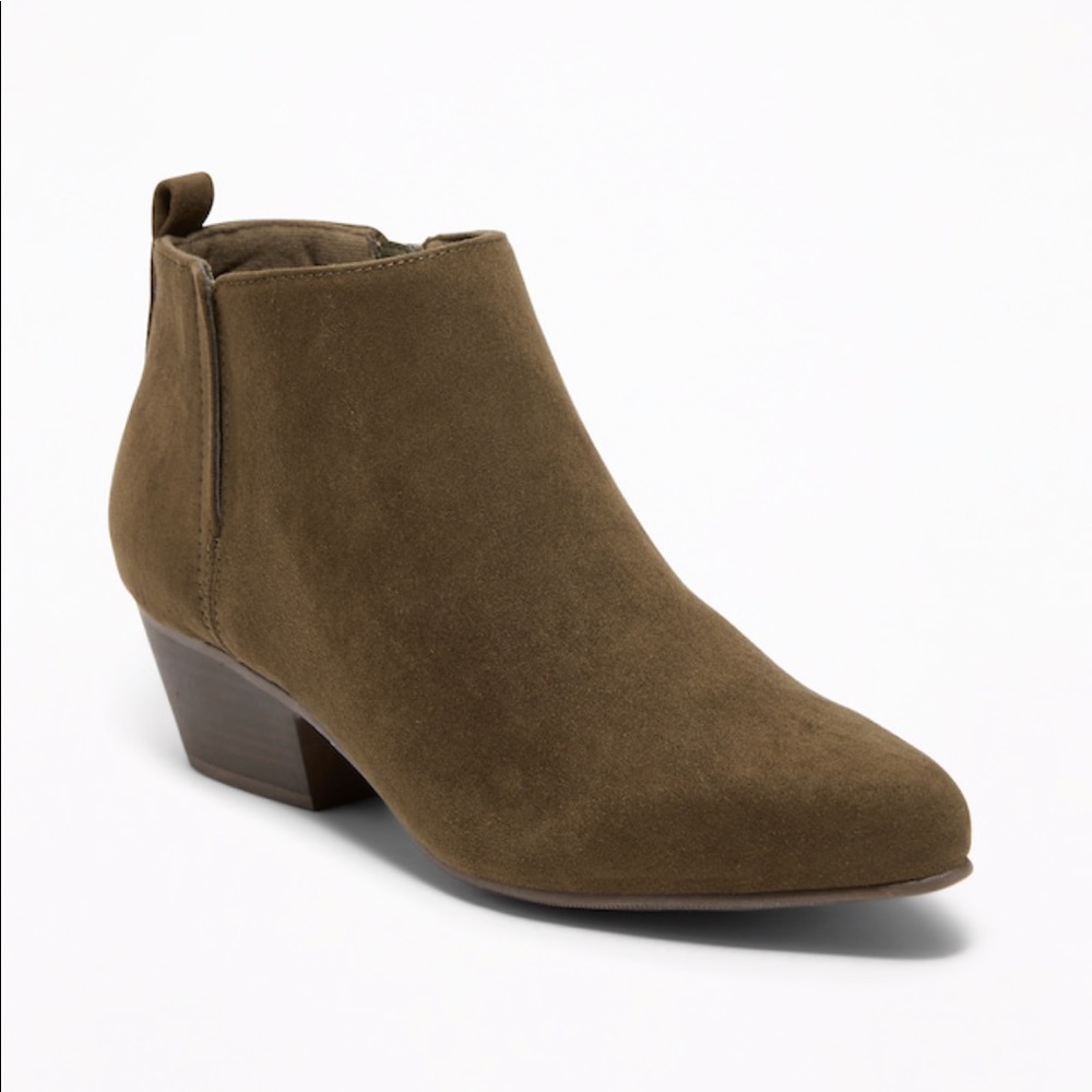 Olive colored ankle length suede boots.